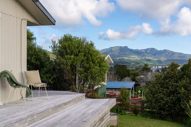 Photo of property in 6 Manukau Road, Raglan, 3225