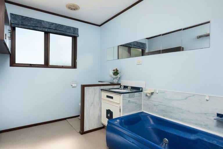 Photo of property in 60 Fairview Place, Te Puke, 3119