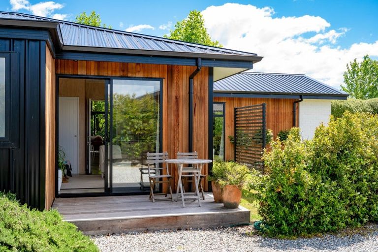 Photo of property in 51 West Meadows Drive, Wanaka, 9305