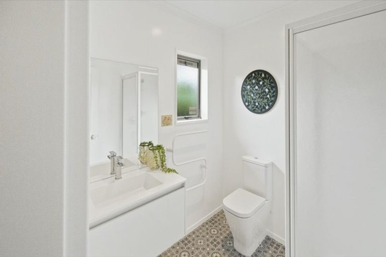 Photo of property in 1 Robinia Place, Ohauiti, Tauranga, 3112