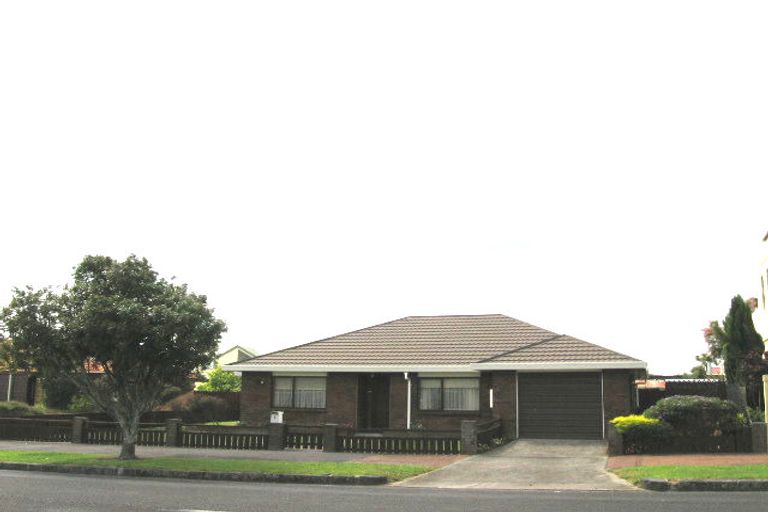 Photo of property in 9 Tui Street, Point Chevalier, Auckland, 1022