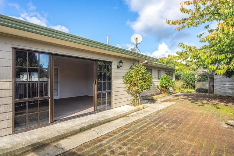 Photo of property in 18 Cobb Place, Otaki, 5512
