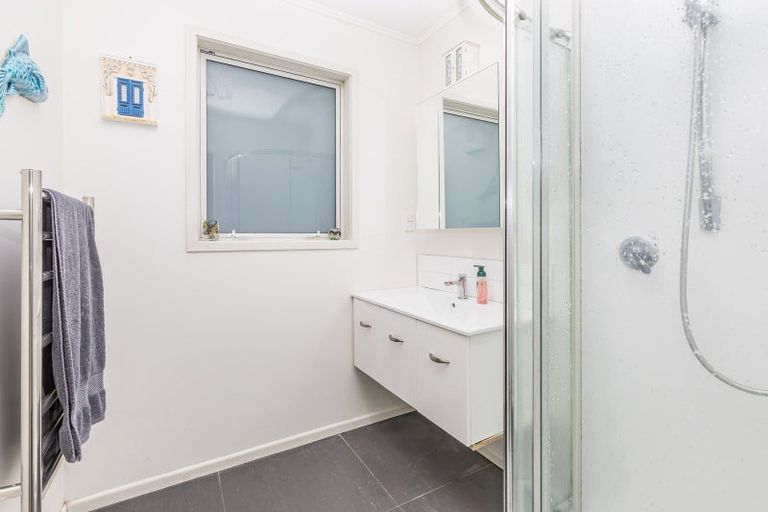 Photo of property in 16 Orchy Crescent, Southgate, Wellington, 6023