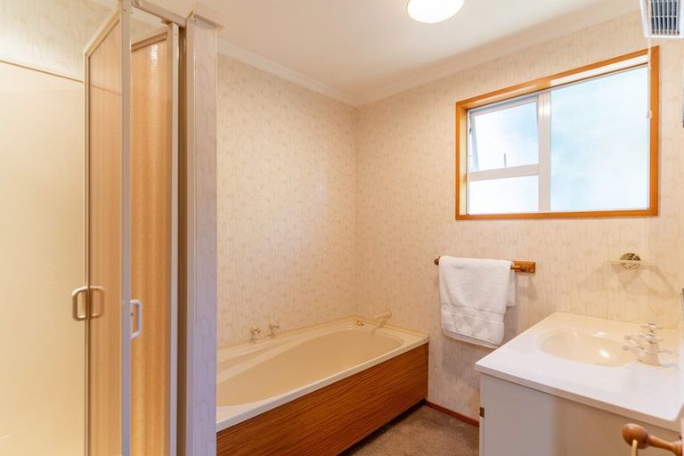 Photo of property in 66 Bills Way, Wanaka, 9305