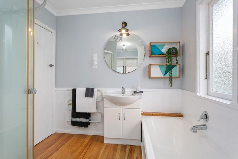 Photo of property in 28 Campbell Street, Leamington, Cambridge, 3432