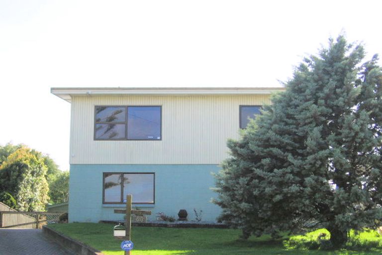 Photo of property in 33 Simpson Road, Papamoa Beach, Papamoa, 3118