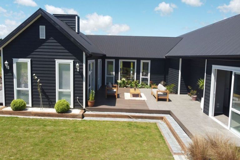 Photo of property in 143b Smith Road, Dannevirke, 4978