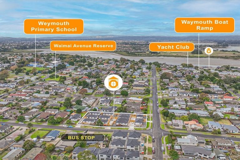 Photo of property in 17 Lane Road, Weymouth, Auckland, 2103