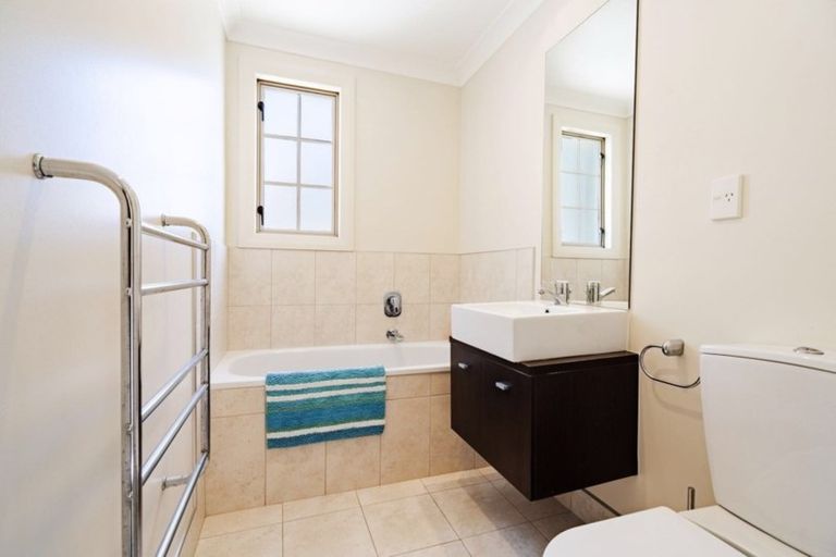 Photo of property in 285 Pinecrest Drive, Gulf Harbour, Whangaparaoa, 0930