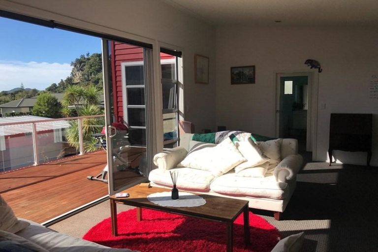 Property details for 5b Watino Place, Pohara, Takaka, 7183