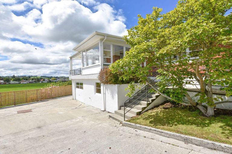 Photo of property in 17 Hospital Road, Balclutha, 9230