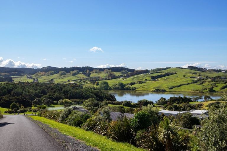 Photo of property in 34 Manu Drive, Kaiwaka, 0573