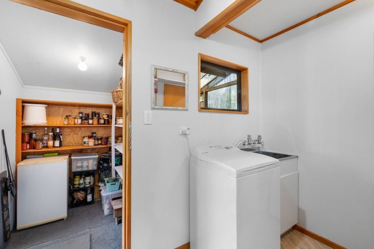 Photo of property in 810a Queen Charlotte Drive, Havelock, 7281