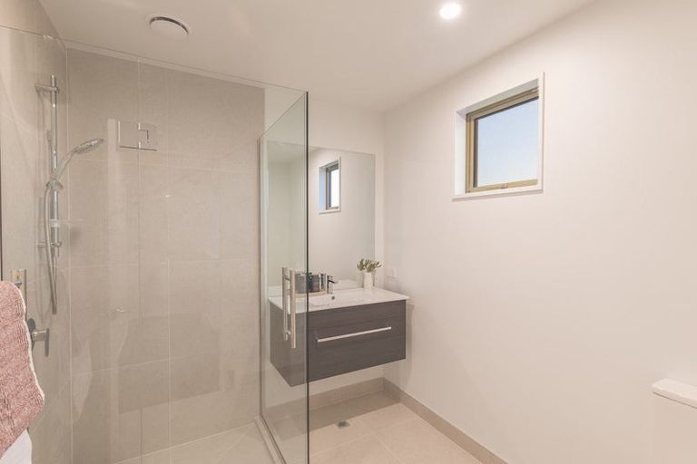 Photo of property in 13 Effingham Street, North New Brighton, Christchurch, 8083