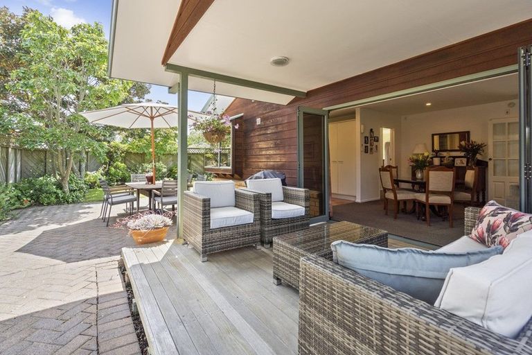 Photo of property in 14 Williamson Street, Cambridge, 3434