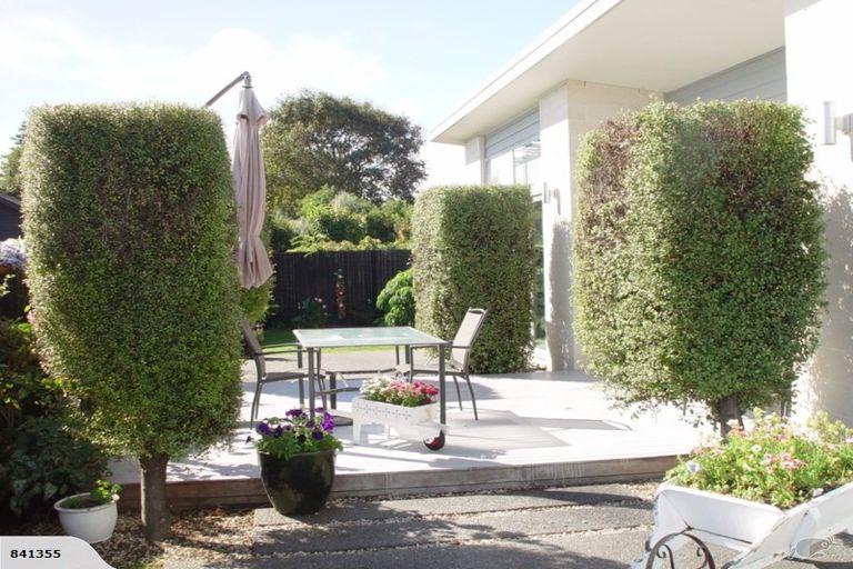 Photo of property in 20 Cedar Place, Rangiora, 7400