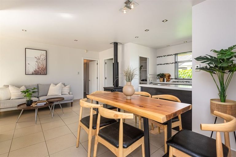 Photo of property in 56 Greendale Avenue, Avonhead, Christchurch, 8042