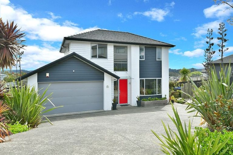 Photo of property in 6 Skipjack Pass, Silverdale, 0932