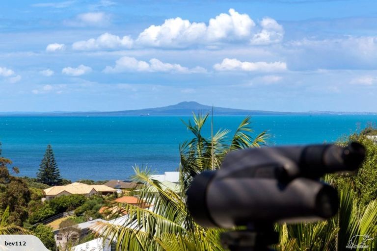 Property details for 1445 Whangaparaoa Road, Army Bay, Whangaparaoa, 0930