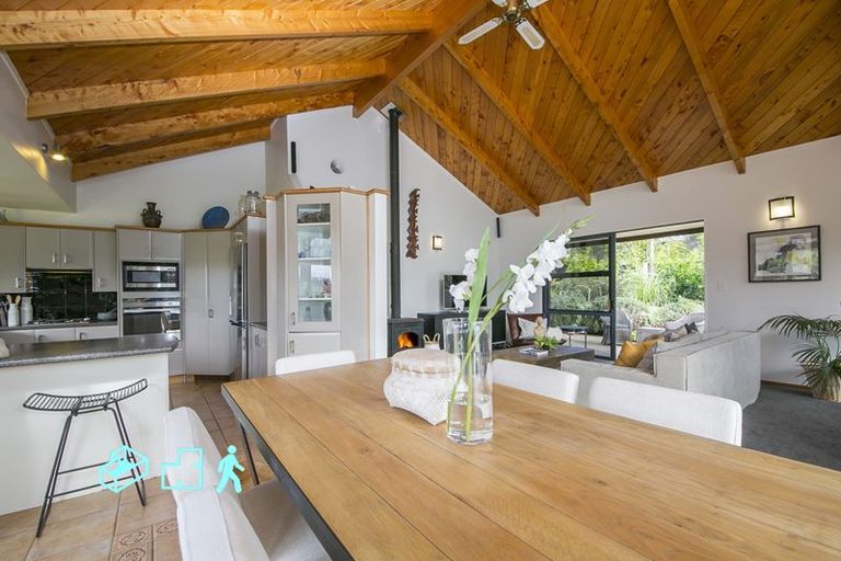 Photo of property in 1475 State Highway 16, Waimauku, 0883