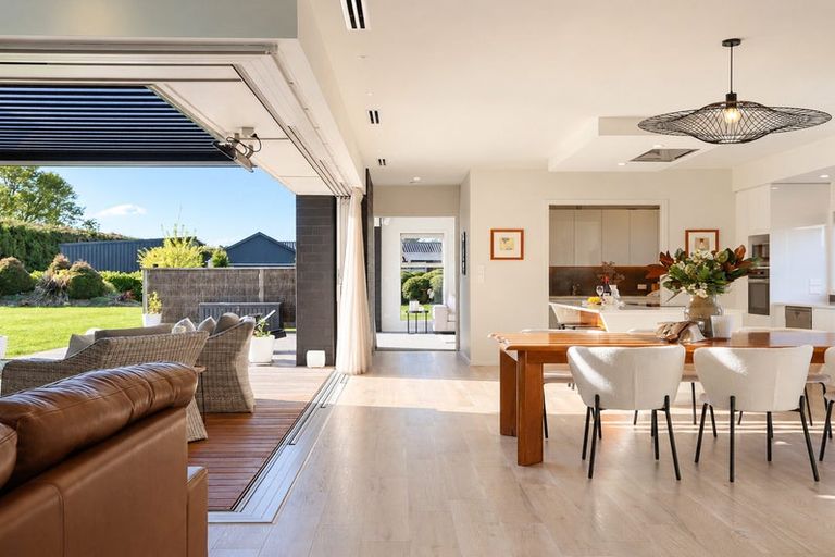 Photo of property in 2/50 Roto O Rangi Road, Leamington, Cambridge, 3432