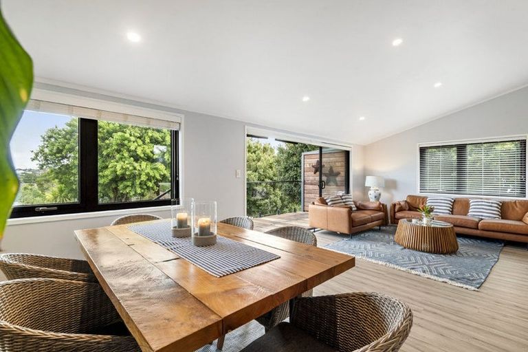 Photo of property in 30 Bay Vista Drive, Red Beach, 0932