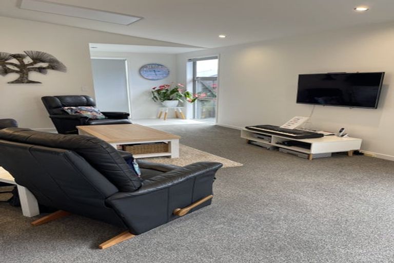 Photo of property in 9 Pimelea Street, Papamoa Beach, Papamoa, 3118