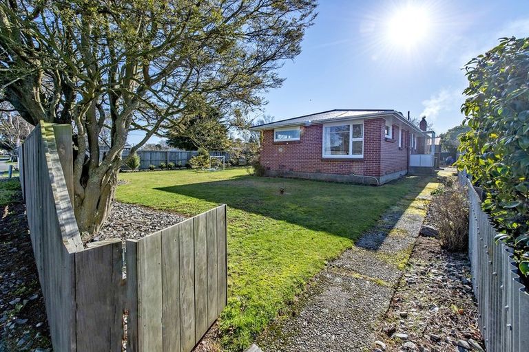 Photo of property in 56 North Terrace, Darfield, 7510