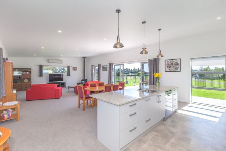 Photo of property in 116 Gladstone Road, Levin, 5571