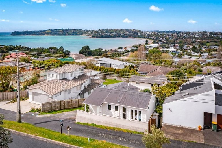 Photo of property in 75 Stanmore Bay Road, Stanmore Bay, Whangaparaoa, 0932