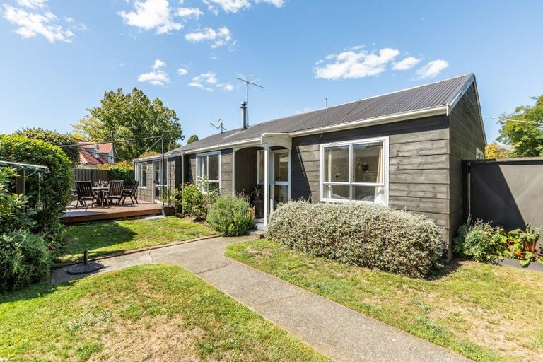 Photo of property in 24 Von Dadelszen Place, Havelock North, 4130