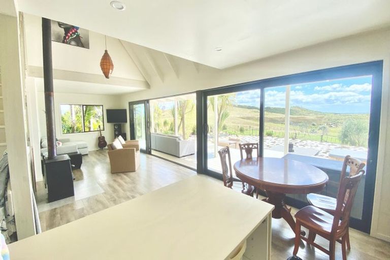 Photo of property in 347 Robinson Road, Whangarei Heads, Whangarei, 0174