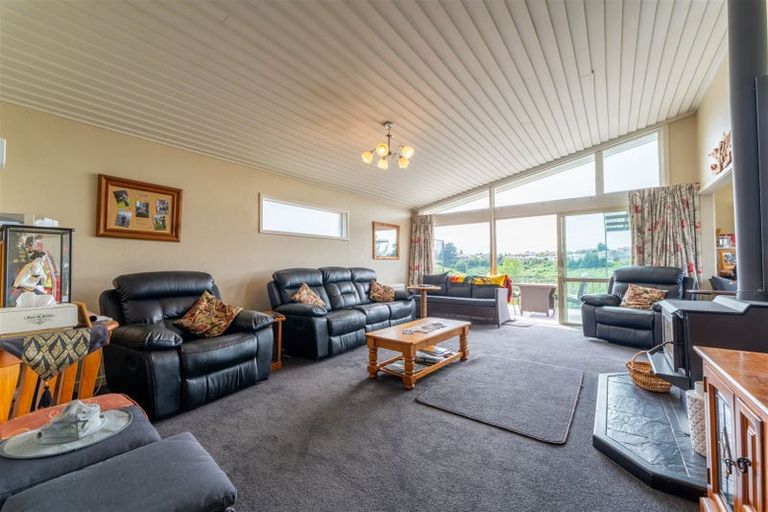 Photo of property in 215 Douglas Street, Highfield, Timaru, 7910