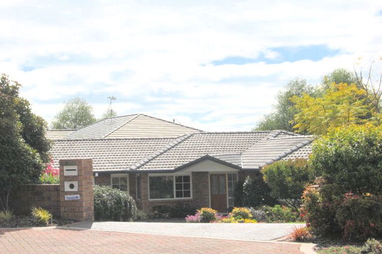 Photo of property in 12 Portchester Close, Bethlehem, Tauranga, 3110