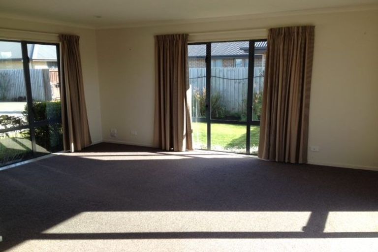 Photo of property in 8b Othello Drive, Rolleston, 7614