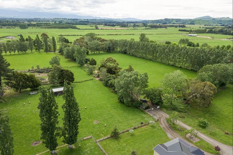 Photo of property in 312 Watsons Road, Te Ore Ore, Masterton, 5886