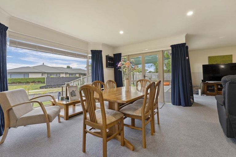 Photo of property in 38 Oak Crescent, Ashhurst, 4810