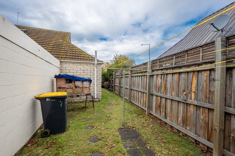 Photo of property in 2/503 Ilam Road, Bryndwr, Christchurch, 8053