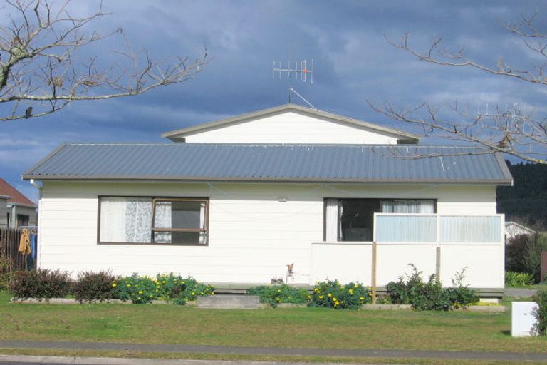 Photo of property in 104a The Drive, Whangamata, 3620