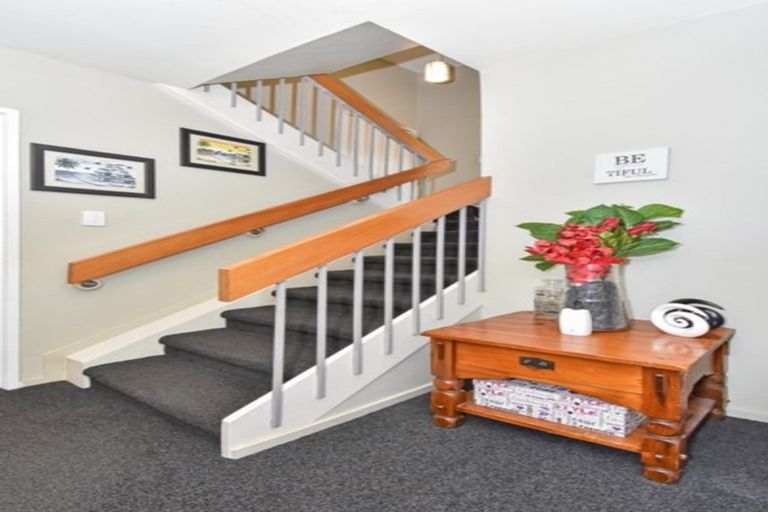 Photo of property in 88 Red Hill Road, Red Hill, Papakura, 2110