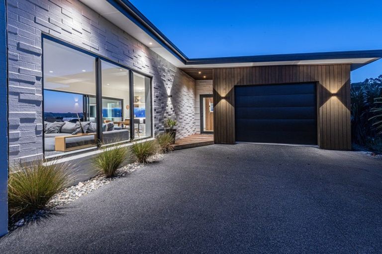 Photo of property in 7 Rihi Paea Rise, Ngunguru, 0173