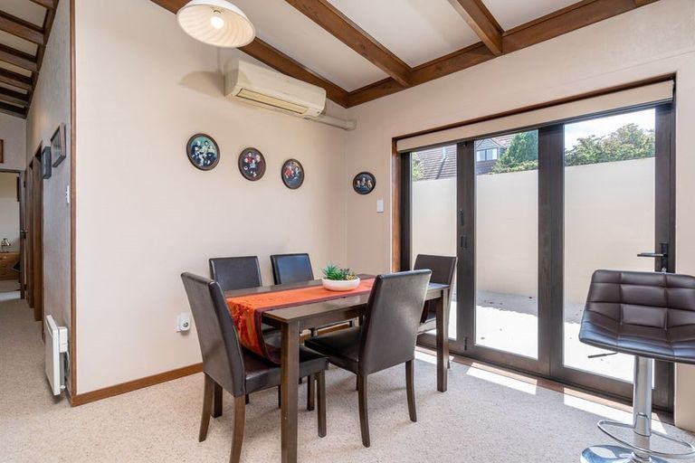 Photo of property in 1 Warwick Street, Balaclava, Dunedin, 9011