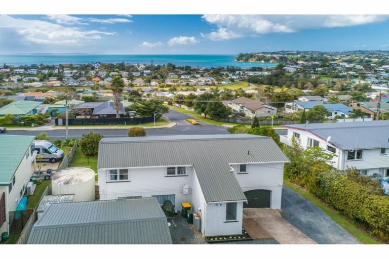 Photo of property in 46 Brightside Road, Stanmore Bay, Whangaparaoa, 0932