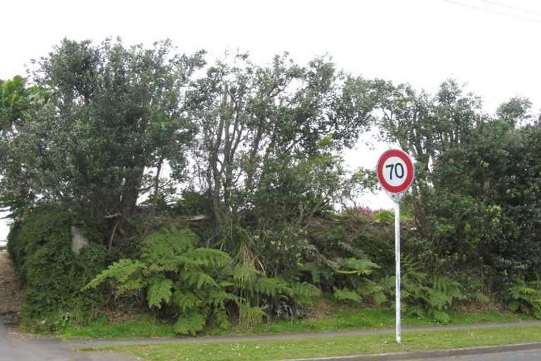 Photo of property in 91 Wairau Road, Oakura, 4314