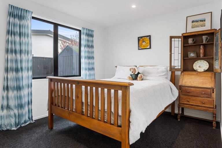 Photo of property in 7 Westpark Boulevard, Rangiora, 7400