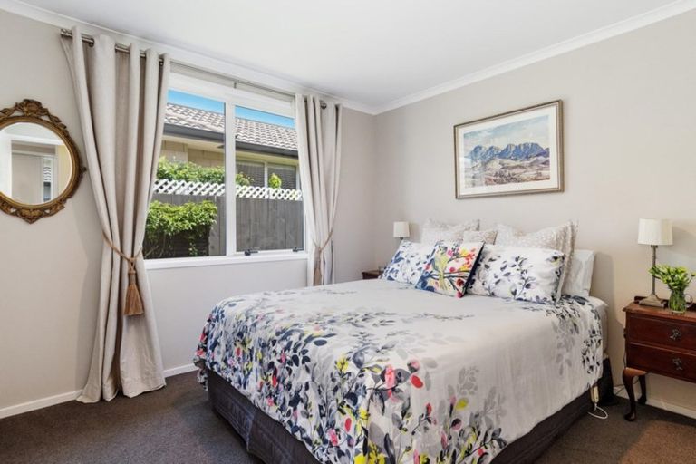 Photo of property in 15 Hansard Place, Bethlehem, Tauranga, 3110