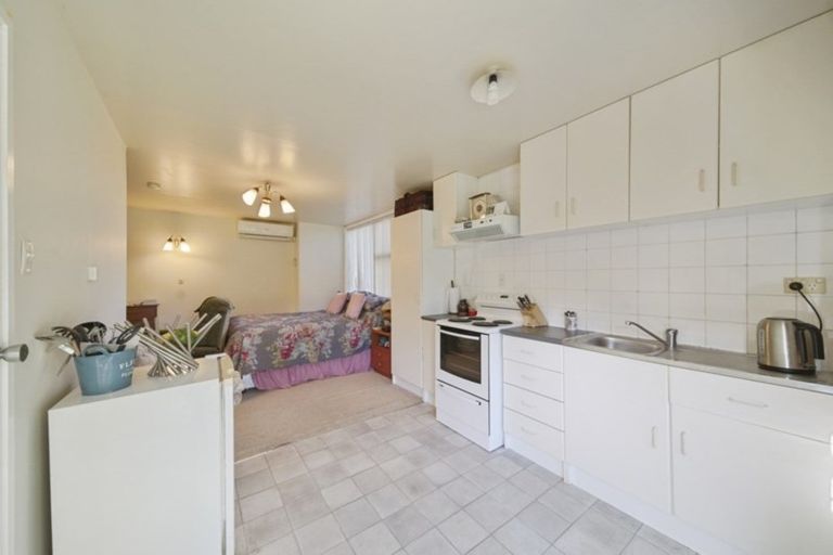 Photo of property in 29 Greenhill Crescent, Pakuranga, Auckland, 2010