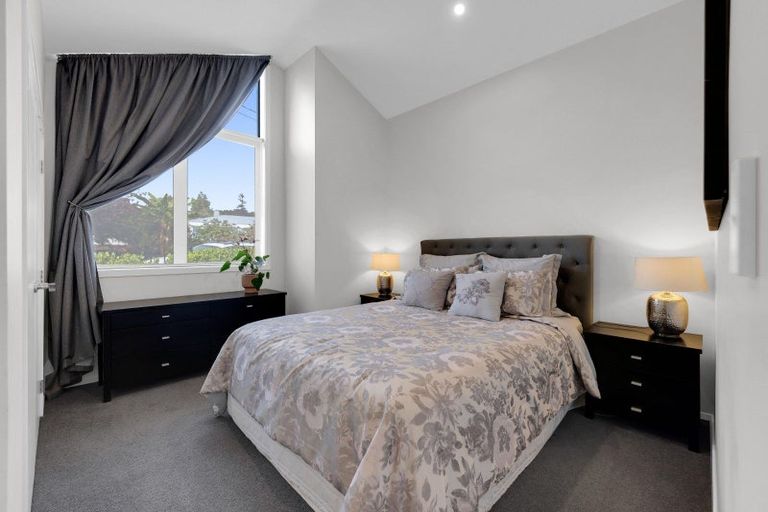 Photo of property in Cashmere Bay Road, Moana, 7875