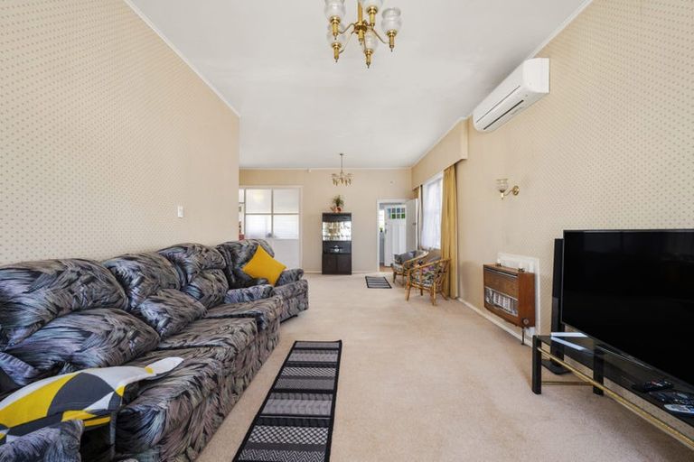 Photo of property in 77 Rotherham Terrace, Miramar, Wellington, 6022