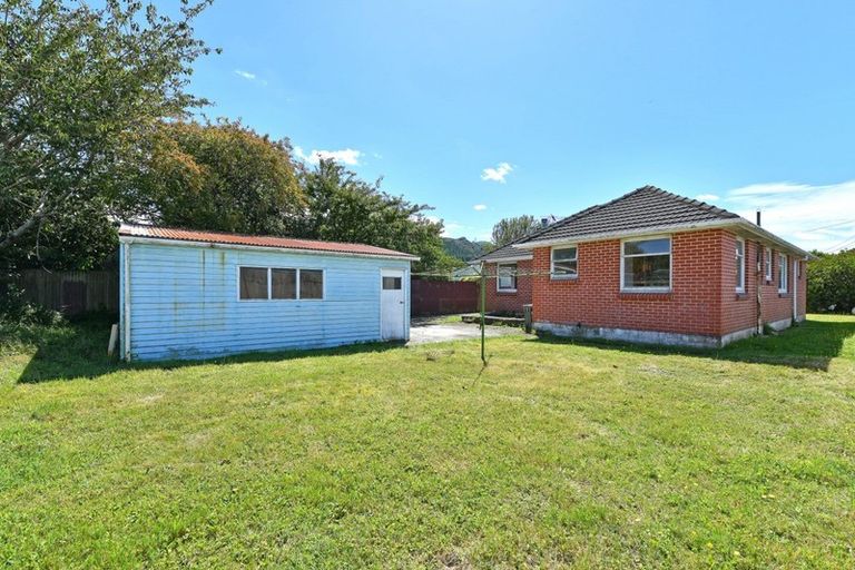 Photo of property in 4 Kelly Grove, Elderslea, Upper Hutt, 5018